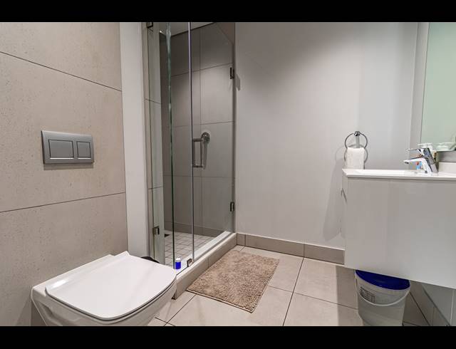 2 BEDROOM APARTMENT FOR SALE IN WATERFALL
